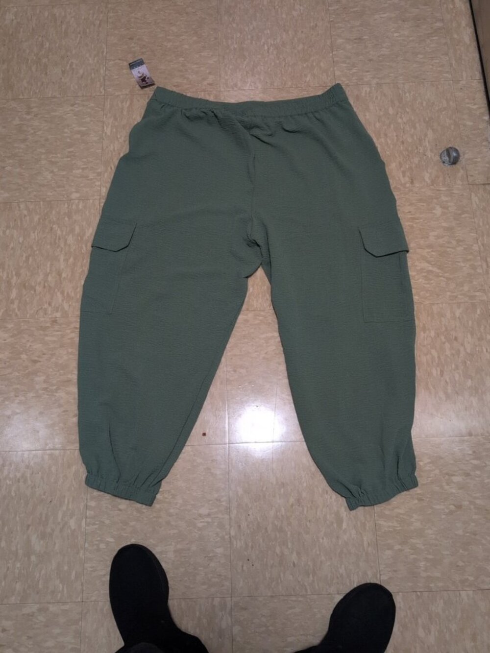 Sofia Jeans by Sofia Vergara Pants Women's XXL (20) Green Tea Utility Cargo NWT - Picture 9 of 11